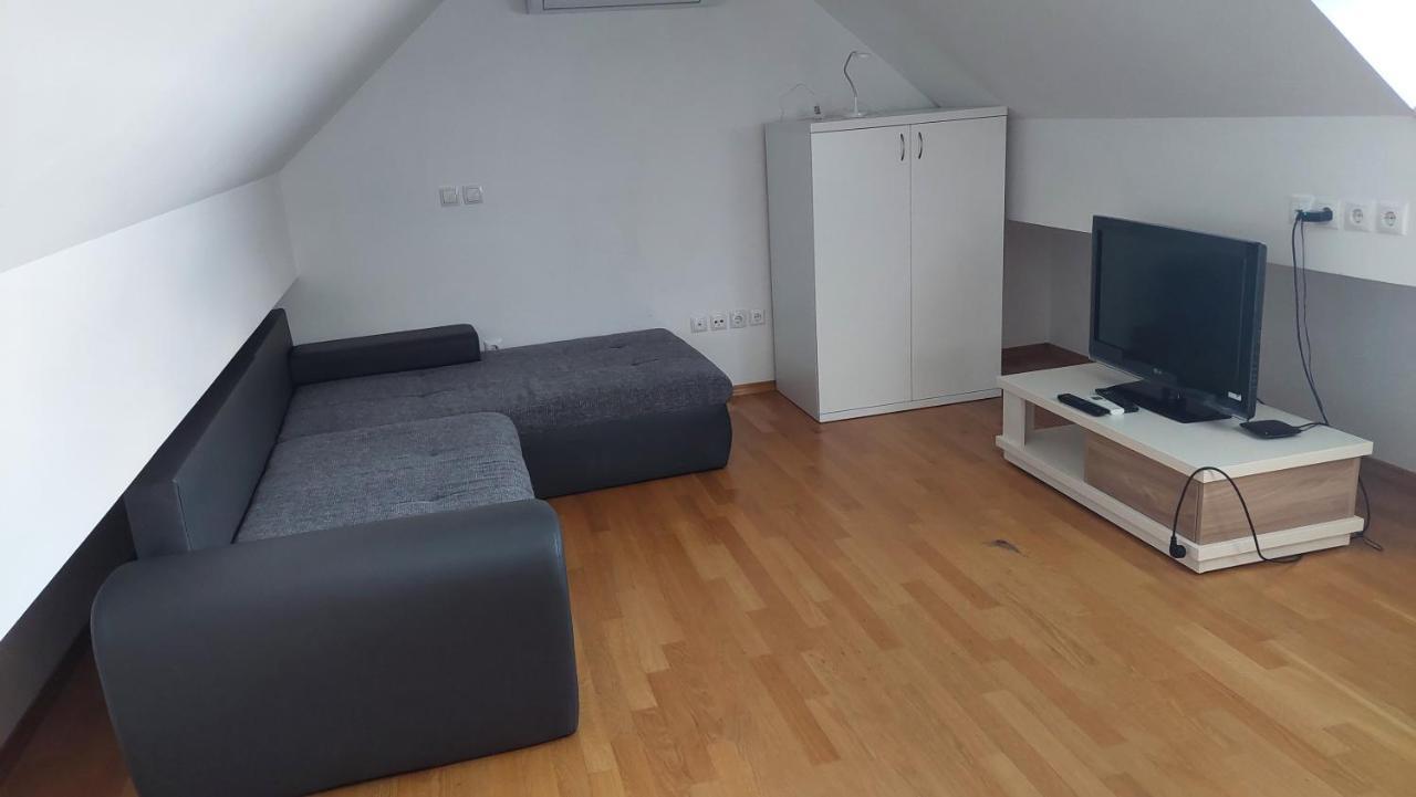 Apartma Samo Kranj Exterior foto
